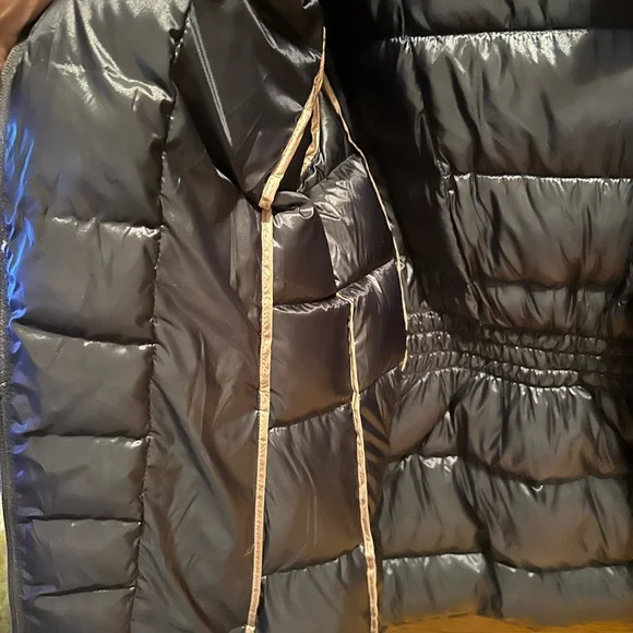 Calvin Klein Black Puffer Jacket - Picture 6 of 7